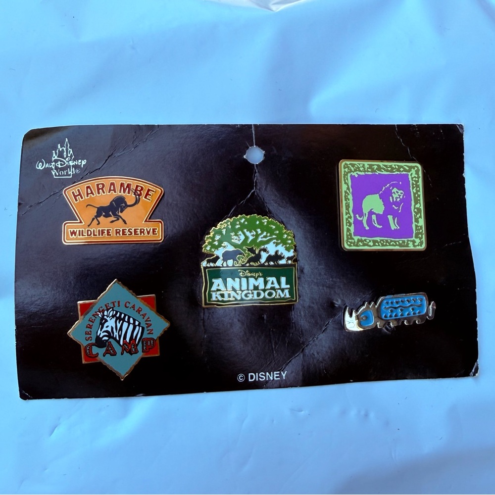 Disney Animal Kingdom Pin Set 2000 Park Exclusive 5pc Set